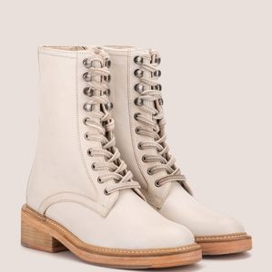 Vintage Foundry Co. Lace up boots